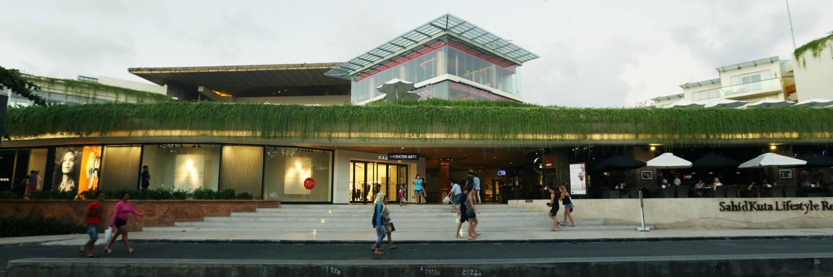 Beachwalk köpcentrum